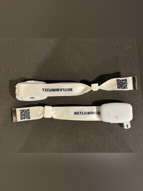TAYLOR SWIFT Eras Tour 2023 Light Up Bracelets Wristbands Denver Night 2 Show